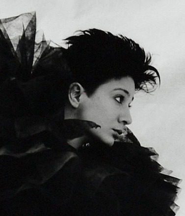1983-07-ellen-with-ruff_of7_LE3-1