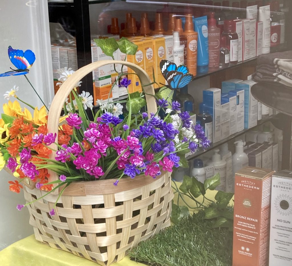 window display detail at The French Pharmacy, Marylebone, London #BeMoreFrench