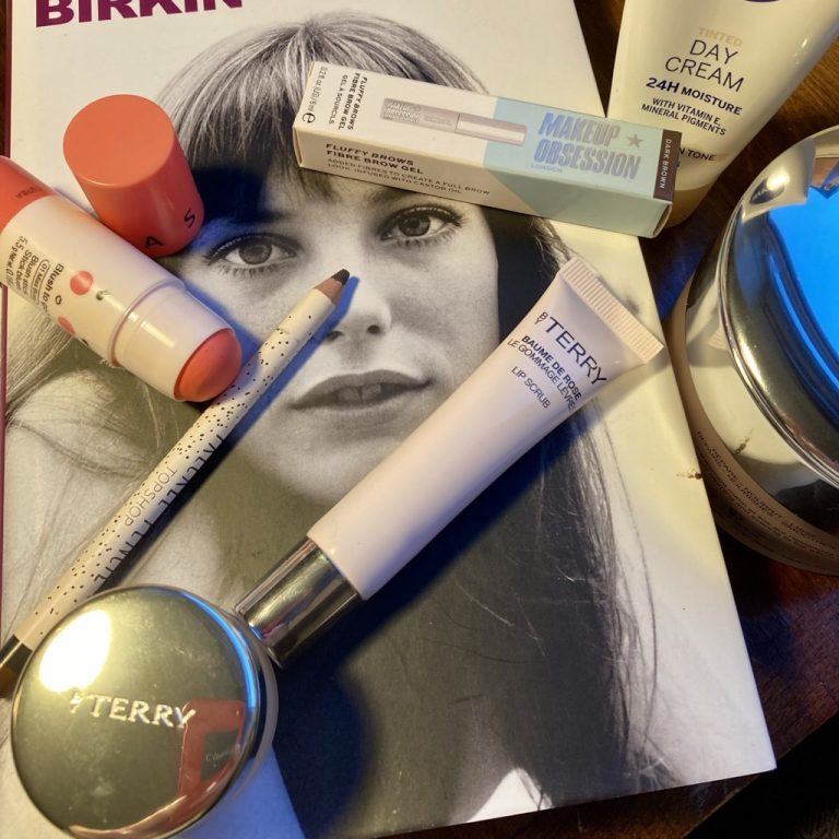 make up used to feel like Jane Birkin as Melody Nelson